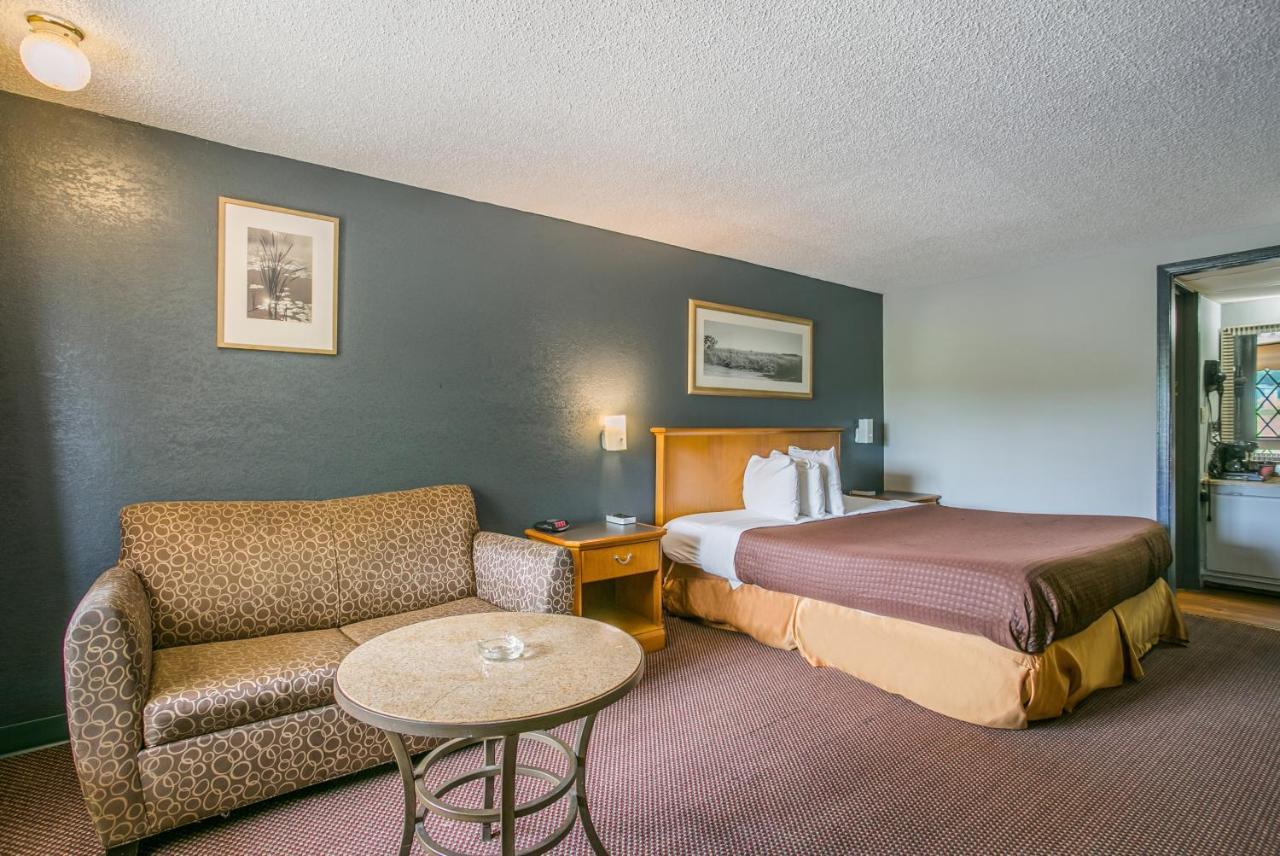 Scottish Inns Harrisburg-Hershey South Нью-Камберленд Экстерьер фото
